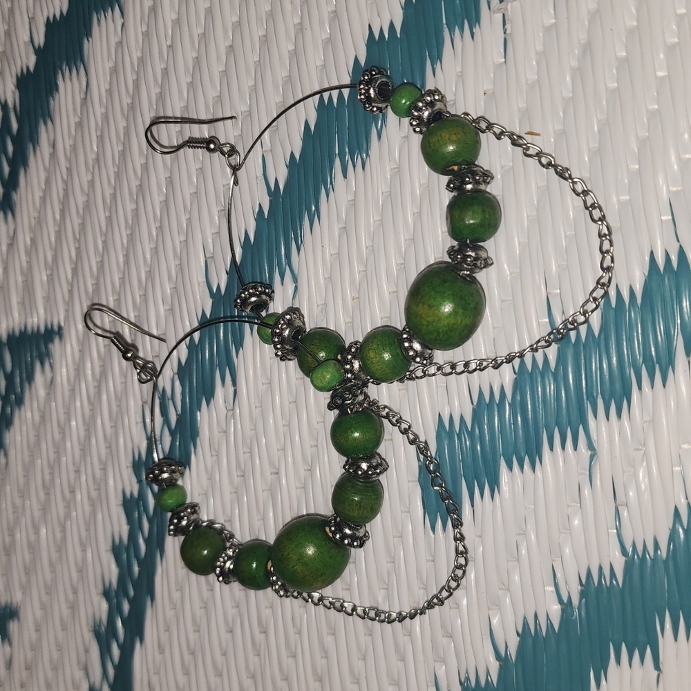 Hoop earrings - Picture 3 of 4
